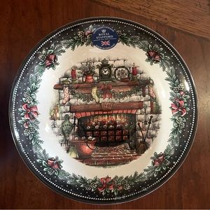 NEW Royal Stafford Bowls set of 2